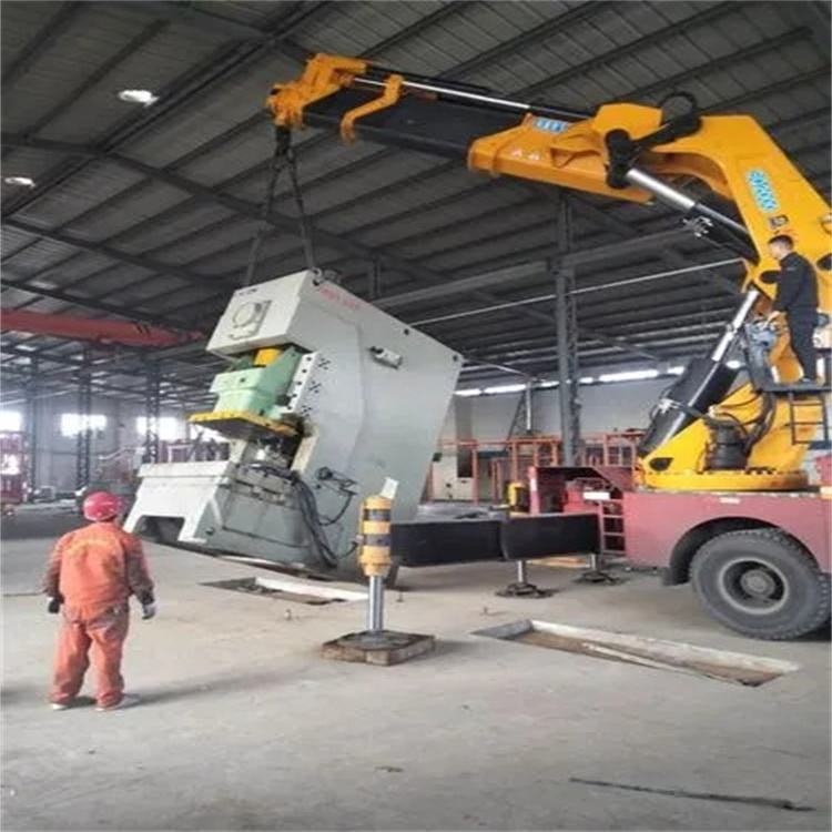 社旗县80吨折臂吊车出租附近电话