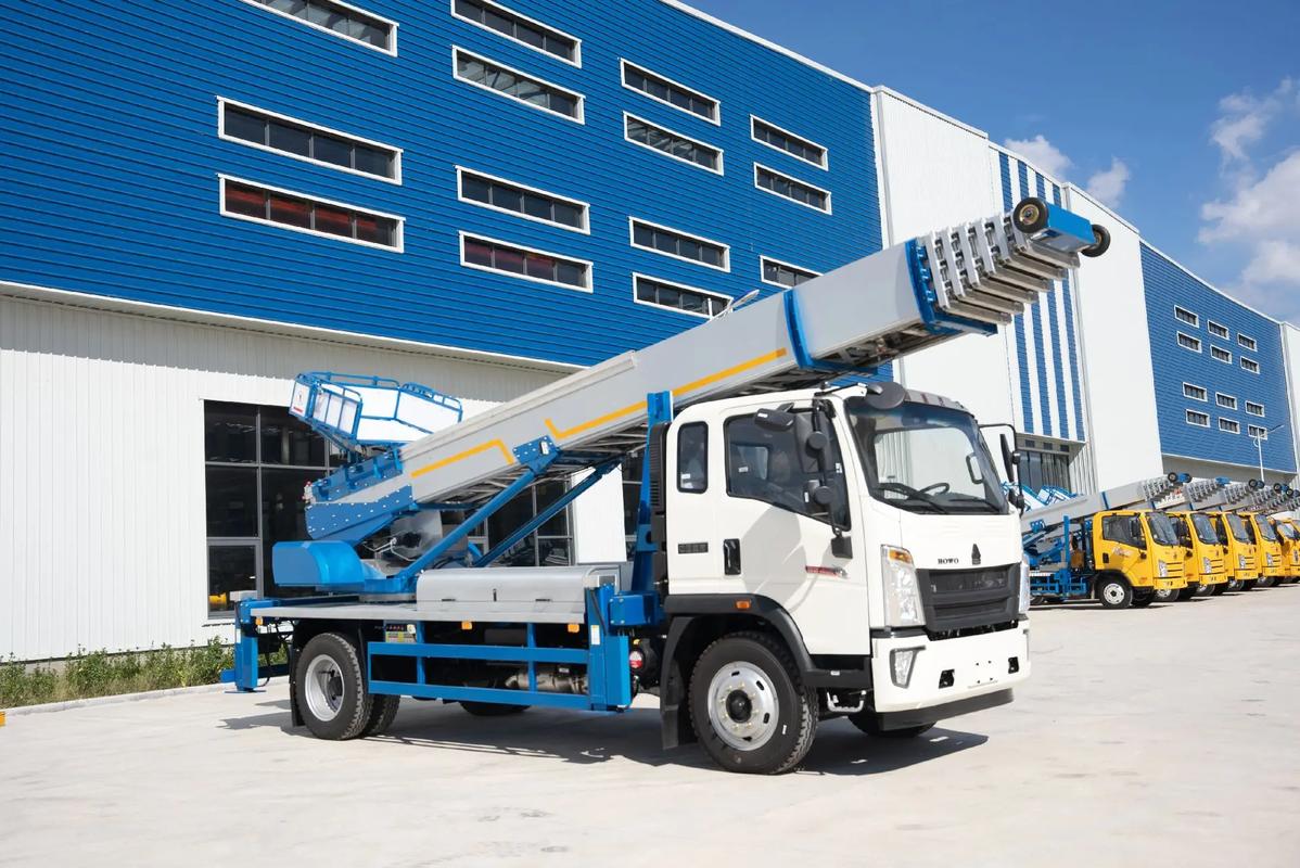 社旗县出租云梯车高空作业车 建筑垃圾搬运